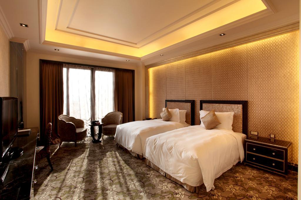 Chateau Star River Pudong Shanghai Exterior foto