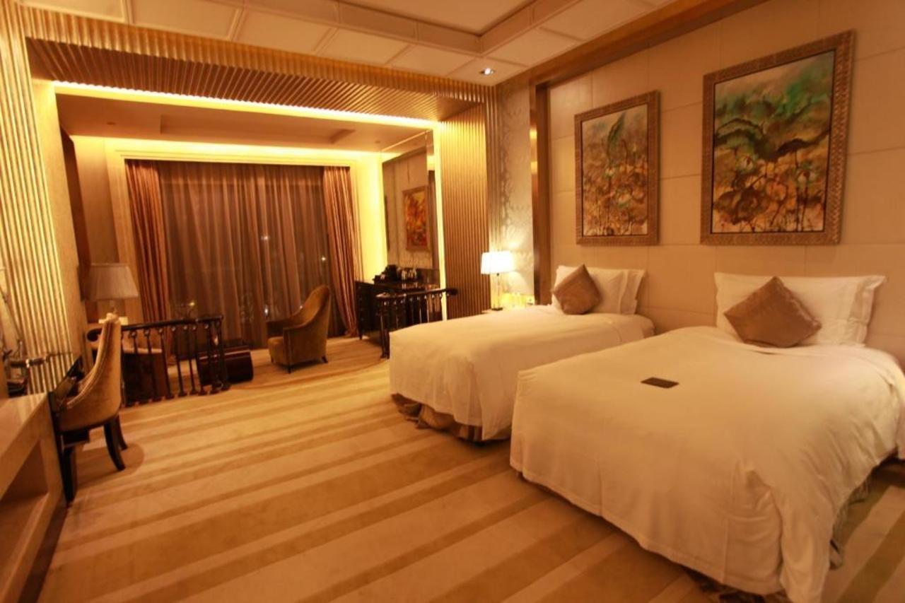 Chateau Star River Pudong Shanghai Exterior foto